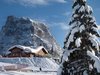 Civetta - Ski area Col di Baldi, il rifugio con il Pelmo