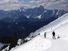 Il panorama si apre sulle Alpi Giulie